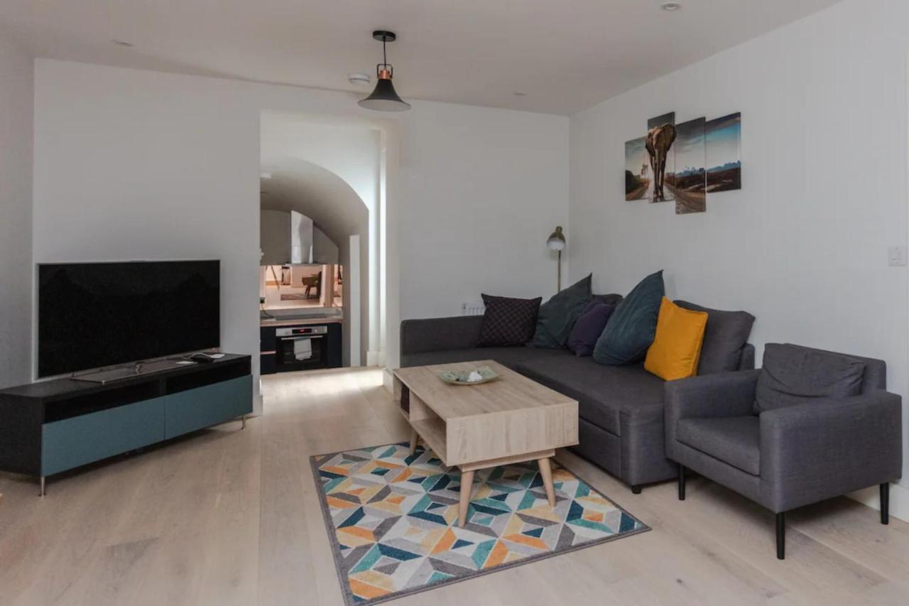 Spacious And Modern Apartment In Pimlico Λονδίνο Εξωτερικό φωτογραφία